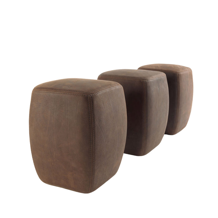 Betty Pouf.1 Hocker