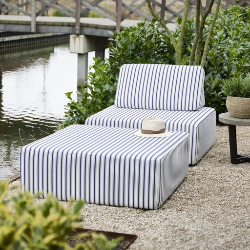 Verona Outdoor Lounge Island Blue Stripe Ausstellungsstück - Betten Ritter Living