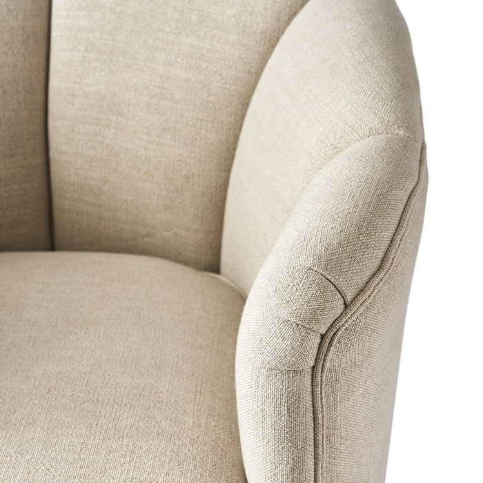 Rue Royale Armchair, linen, faboulous flax - Betten Ritter Living