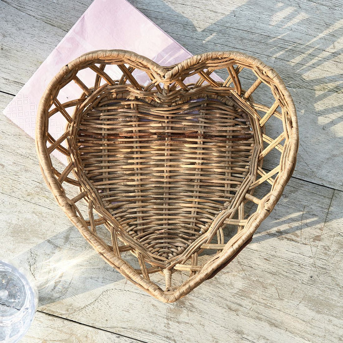 Rustic Rattan Lovely Bread Basket - Betten Ritter Living